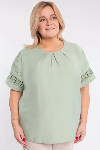 Črna šifonasta bluza z okraski